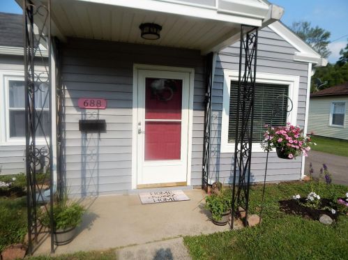 688 Bernice St, Wilmington, OH 45177-2604