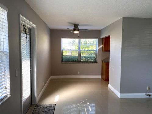 404 Chatham T, West Palm Beach, FL 33417-1862
