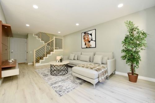 2037 Indiana St, West Covina CA  91792-2464 exterior