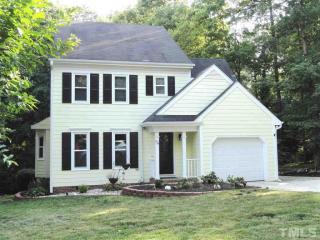 114 Vicksburg Dr, Cary, NC 27513-4813