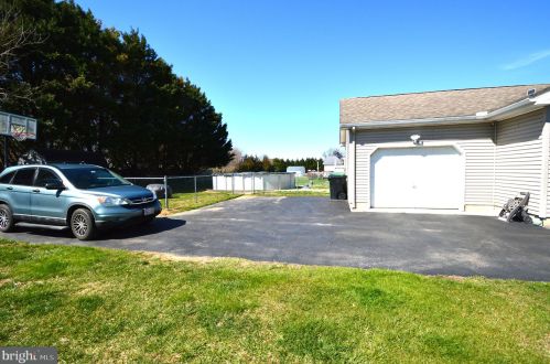 688 Quaker Hl Rd, Magnolia DE  19962-2201 exterior