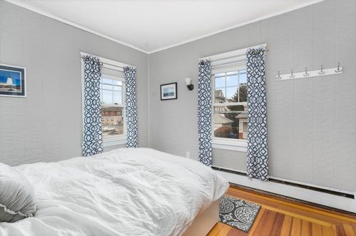 136 Whitford Ave, Providence RI  02908-3430 exterior