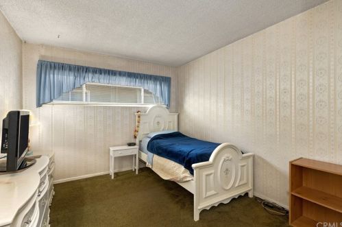 2403 Romneya Dr, Anaheim CA  92806-2229 exterior