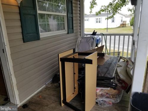 1801 Sonya Way, Bear DE  19701-1391 exterior