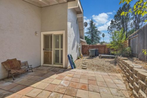 6631 Mercedes Ave, Citrus Heights CA  95621-5413 exterior