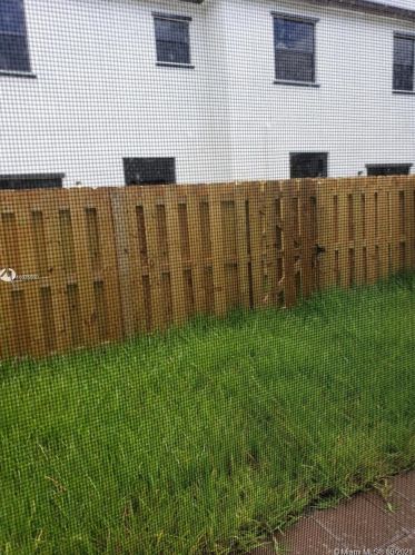 191 185th Way, Hollywood FL  33029-5432 exterior