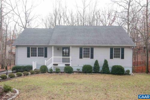 9 Brougham Rd, Bybee, VA 22963-2709