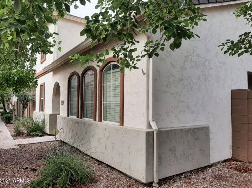 10250 Isleta Ave, Mesa, AZ 85209-7768