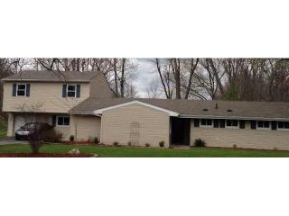 1410 Locust Lake Rd, Amelia, OH 45102-1704