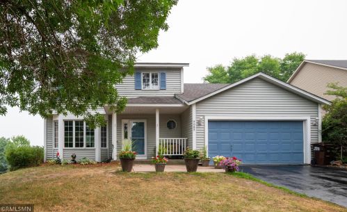 9085 Juneau Dr, Saint Paul, MN 55125-3514