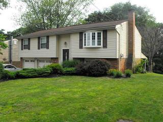 638 Blue Ridge Rd, Pittsburgh, PA 15239-2718