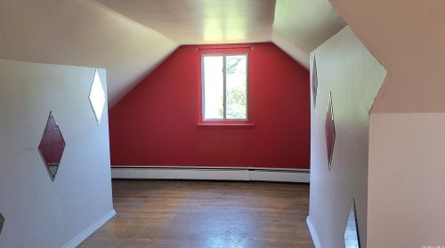 926 Sterling Pl, Babylon NY  11704-1616 exterior