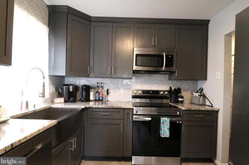 20672 Senedo Rd, Edinburg VA  22824-3162 exterior