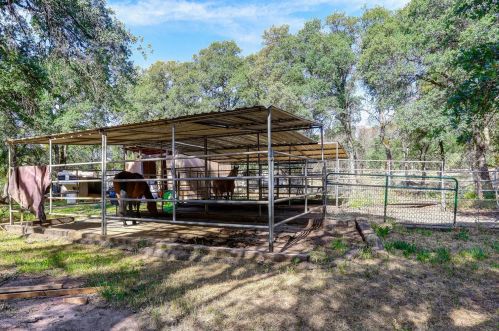 23239 Soili Rd, Grass Valley CA  95949-7620 exterior