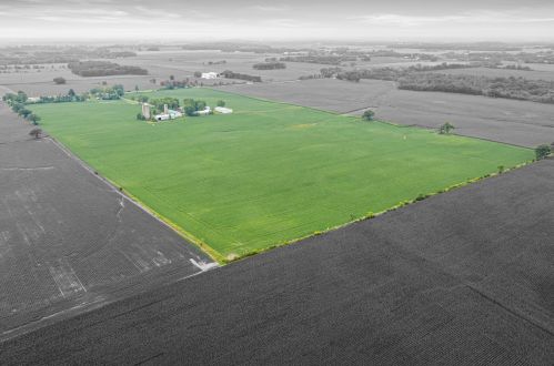 24820 County Line Rd, Kansasville, WI 53139-9413