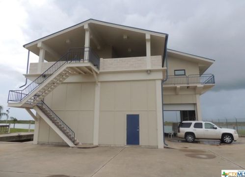 2229 Maple St, Port O' Connor, TX 77982
