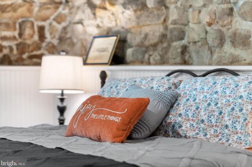 738 Forest Drive Ext, Richmond National Battlefiel VA  22835-5901 exterior