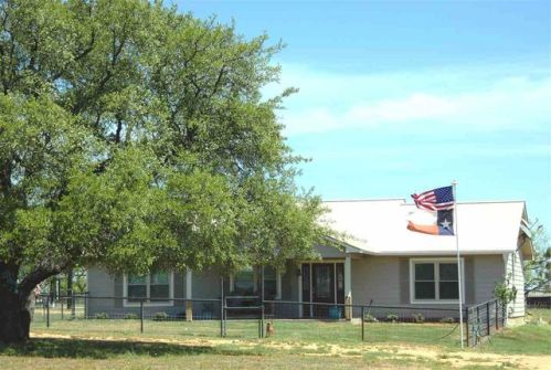 312 Segura Ln, Sunrise Beach, TX 78643-2881