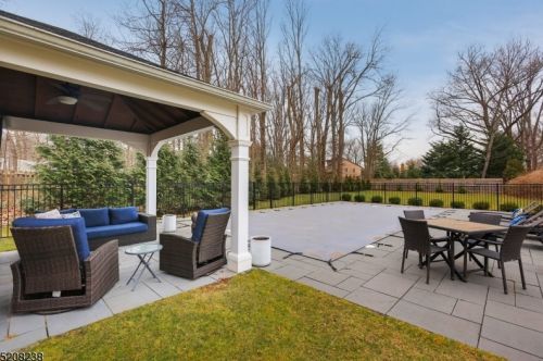 1364 Graymill Dr, Scotch Plains NJ  07076-4725 exterior