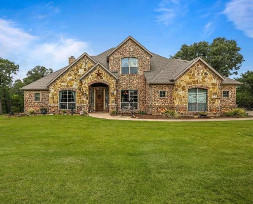 3775 Lucy Trimble Rd, Burleson, TX 76028-3653
