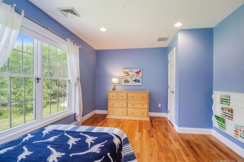 35 Roast Meat Hill Rd, Deep River CT  06419-1425 exterior