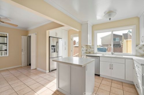6102 Bigelow St, Lakewood CA  90713-1602 exterior