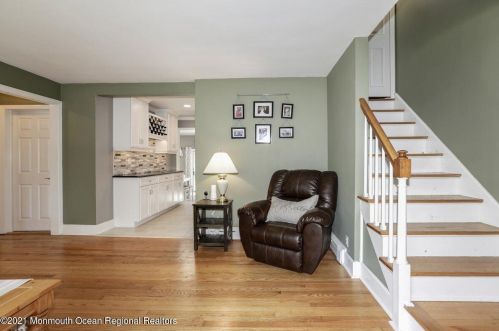 197 Farley Ave, Fanwood NJ  07023-1059 exterior