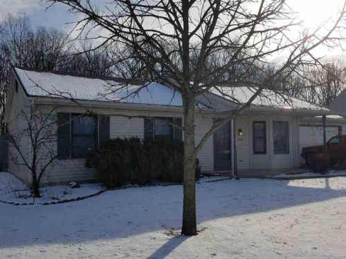 12720 Indiana St, Grabill, IN 46741-9402