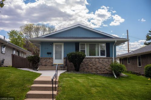 1770 Beech St, Saint Paul, MN 55106-4913