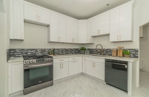 2342 Warner Ave, Fresno CA  93710-4532 exterior