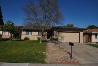 5865 La Castana Way, Sacramento CA  95823-5618 exterior