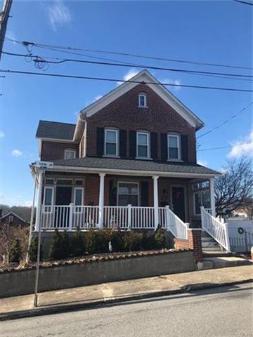 504 6th St, Bangor, PA 18013-1752