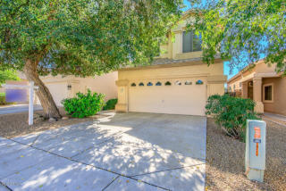 10113 Carmel Ave, Mesa, AZ 85208-7481