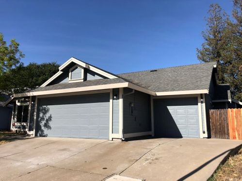 7042 5th Ave, Rio Linda, CA 95673-2251