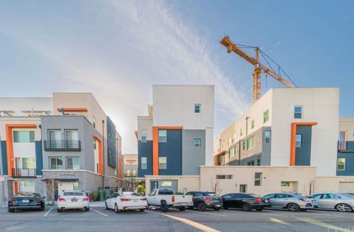 241 Elm Ave, Long Beach, CA 90802-3114