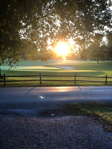 656 Country Club Dr, Calvary, KY 40033-1910