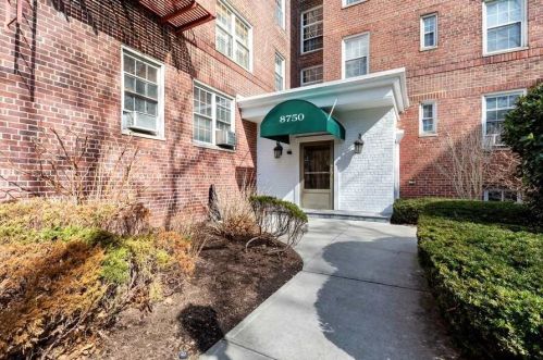 8750 Boulevard, North Bergen NJ  07047-6005 exterior