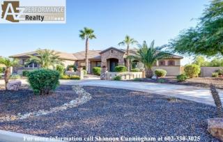 14517 Becker Ln, Sun City, AZ 85379-4302