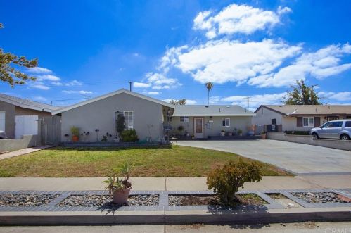 6838 Mount Waterman Dr, Buena Park, CA 90620-4234