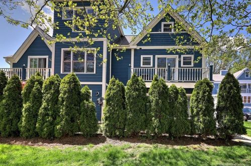 4 Seabreeze Ave, Milford, CT 06460-7929