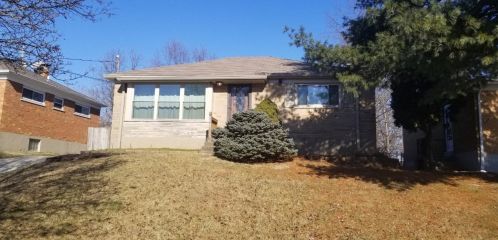 3280 Floridale Ln, Cincinnati, OH 45239-6203