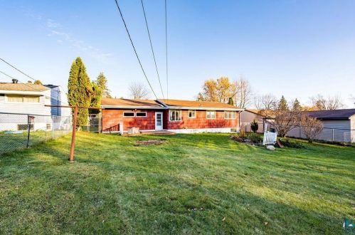 719 Ebony Ave, Duluth MN  55811-5043 exterior
