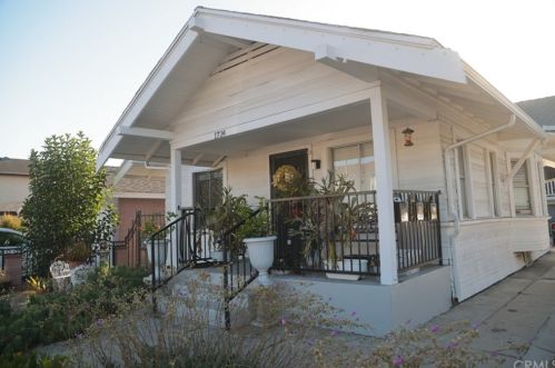 1724 Lemon Ave, Long Beach CA 90813-2117 exterior