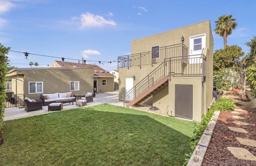 2643 Grandview St, San Diego CA 92110-1031 exterior