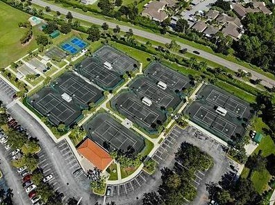 121 Lawton Rd, Fort Pierce FL  34986-2608 exterior