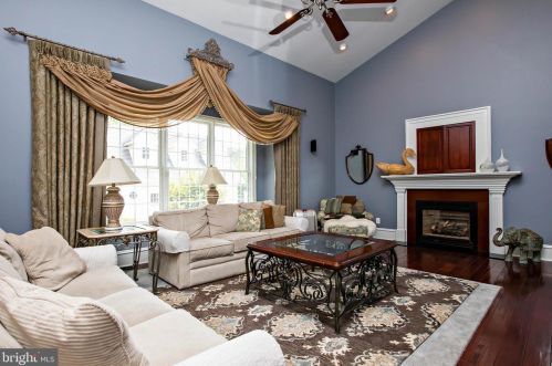 7 Mckinley Ave, Blenheim NJ  08012-5355 exterior