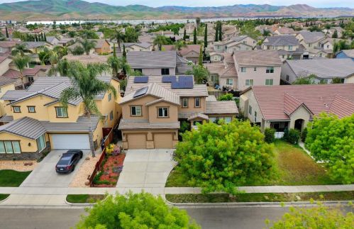 437 Creekside Dr, Grayson CA  95363-8834 exterior