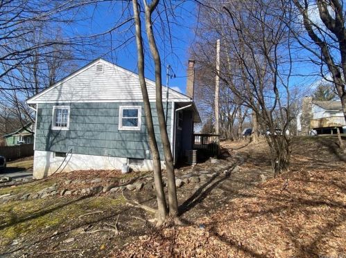 103 Orchard Ter, Monroe NY  10950-3421 exterior