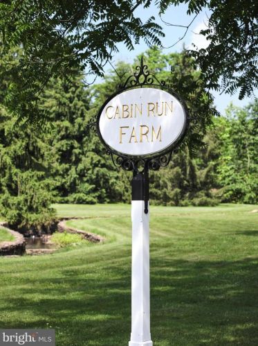 6398 Durham Rd, Pipersville, PA 18947-9769