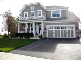 206 Newport Way, Tuckerton NJ  08087-3655 exterior